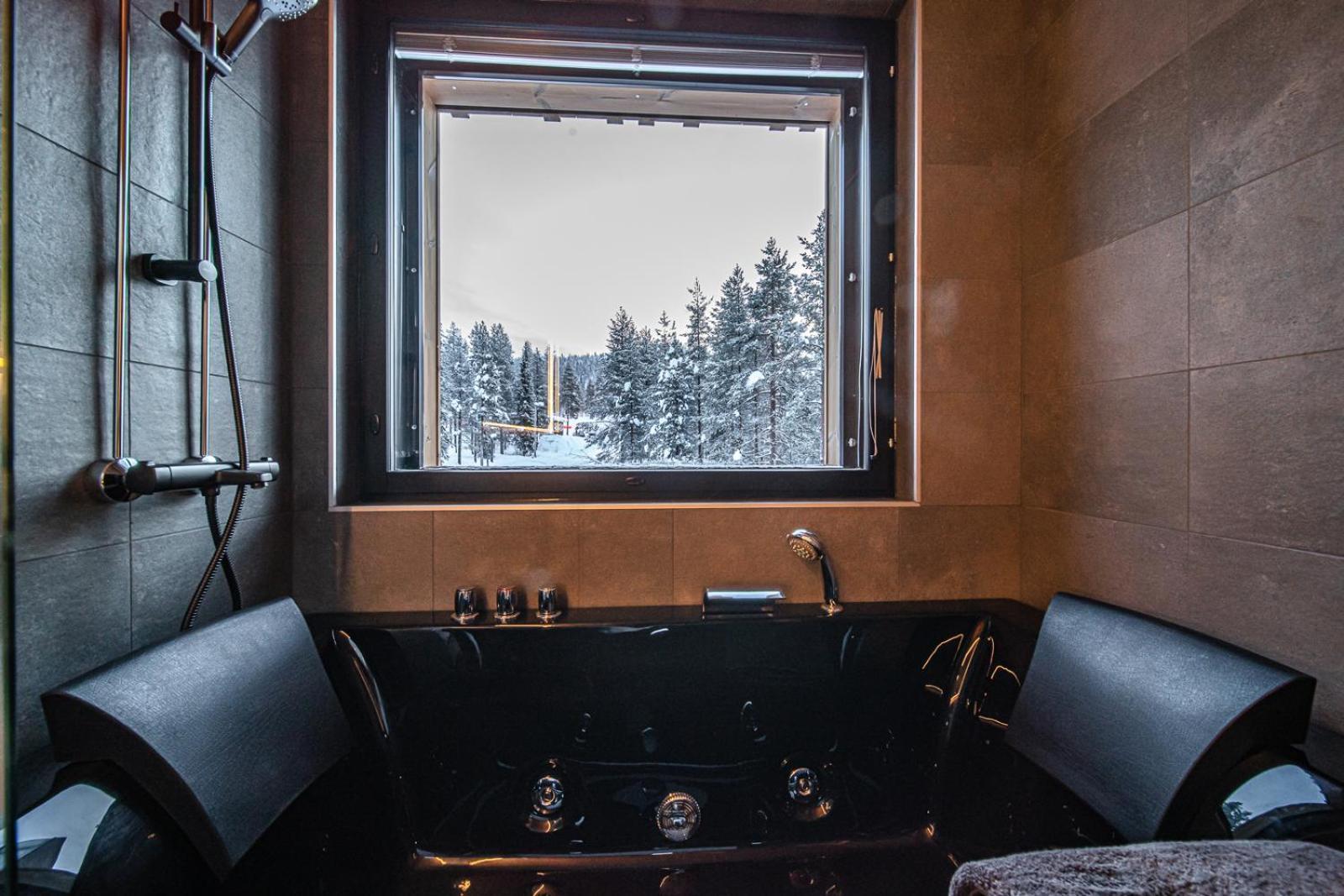 Slopeside Bliss By Aavalevi Holidays, Center